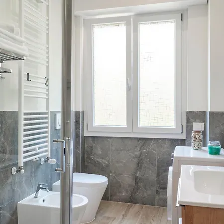 Essenza Moderna Design & Quiete Appartement Brescia